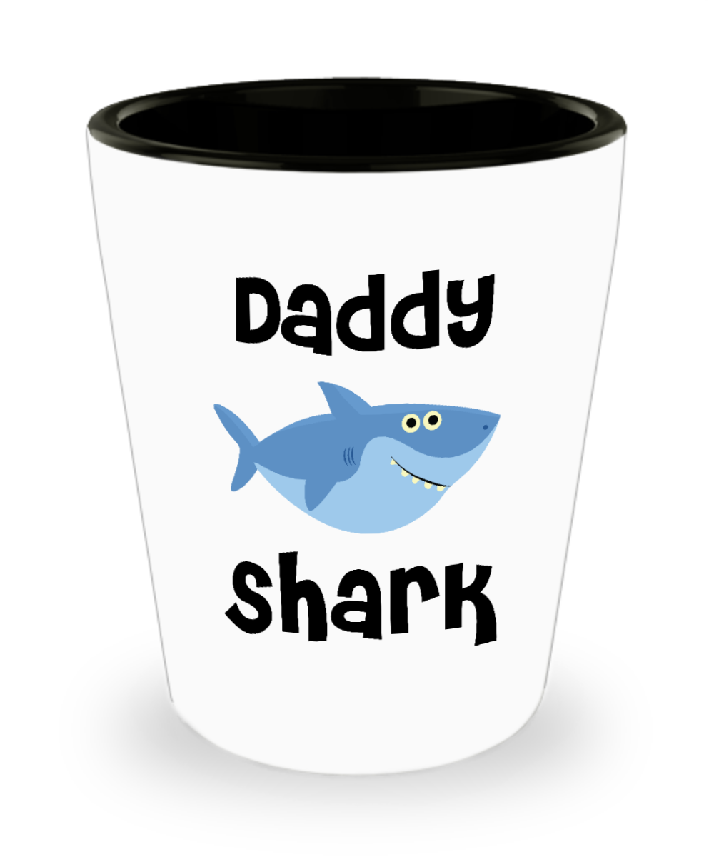 Daddy Shark Do Do Do Gift Idea Birthday Gifts for Daddies Ceramic Shot Glass Father's Day Present