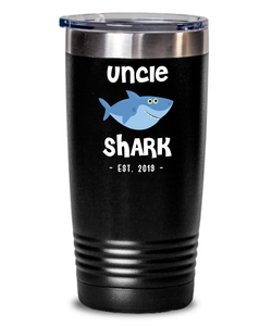 Uncle Shark Tumbler New Uncle Mug Est 2019 Double Wall Vacuum Insulated Travel Coffee Cup BPA Free Do Do Do Expecting Uncles Pregnancy Reveal Announcement Gifts