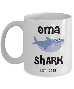 Oma Shark Mug New Oma Est 2019 Do Do Do Expecting Omas Baby Shower Pregnancy Reveal Announcement Gifts Coffee Cup
