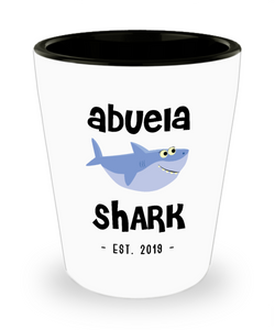 Abuela Shark Mug New Abuela Est 2019 Do Do Do Expecting Abuelas Pregnancy Reveal Announcement Gifts Ceramic Shot Glass