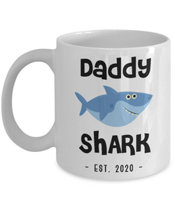 Daddy Shark Mug Father's Day Gifts New Dad Est 2020 Do Do Do Expecting Dad Pregnancy Announcement Coffee Cup